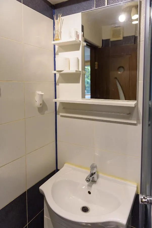 Apartament, Ultracentral, Piata Victoriei Bucureşti 0*,