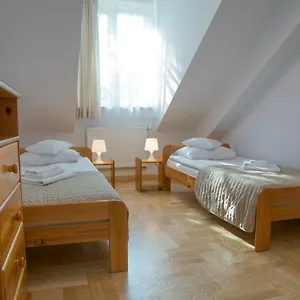 vizitați hotelul